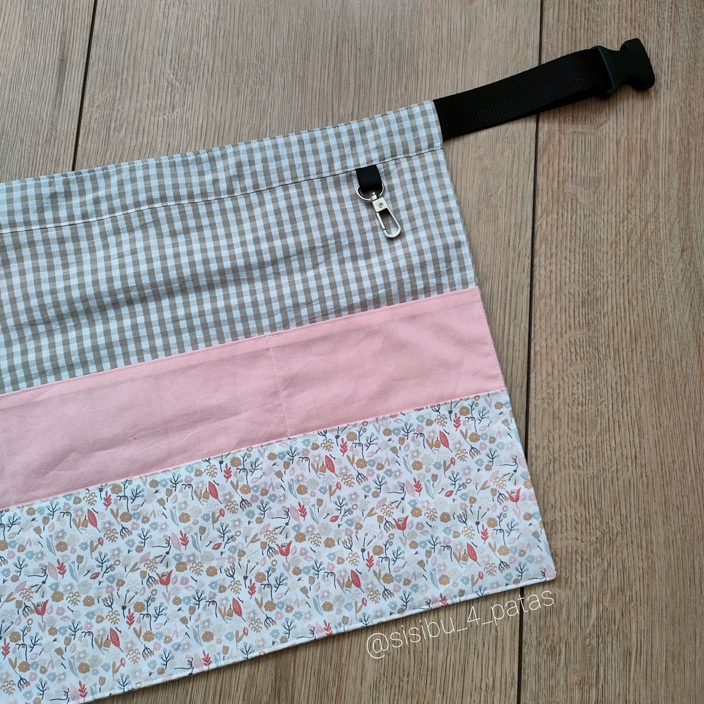 Delantal organizador para maestra flores rosa