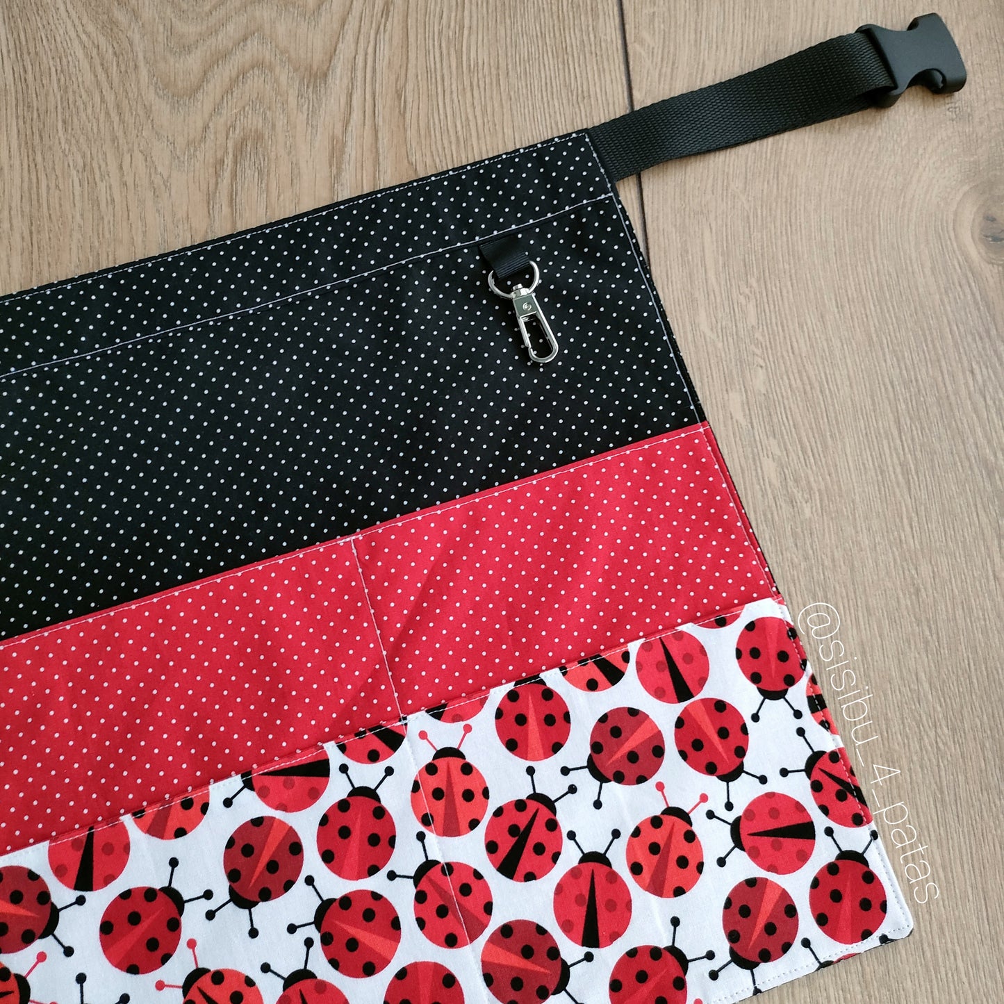 Delantal organizador para maestra mariquitas