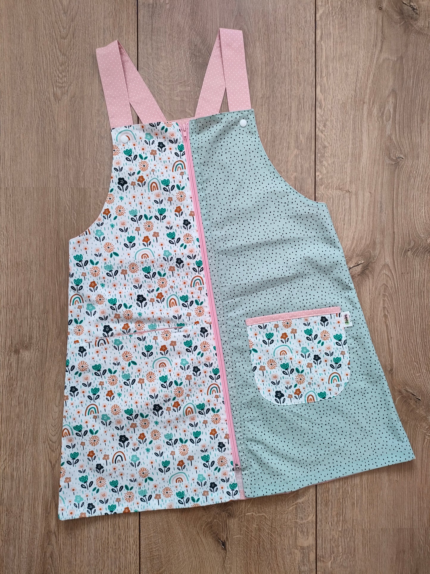 Pichi flores y arcoiris