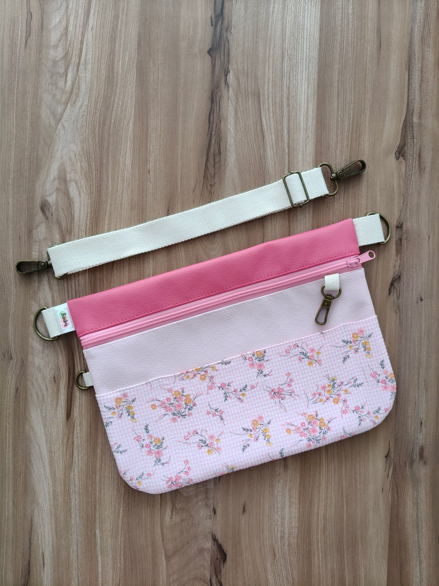 Riñonera Poppins vichy floral