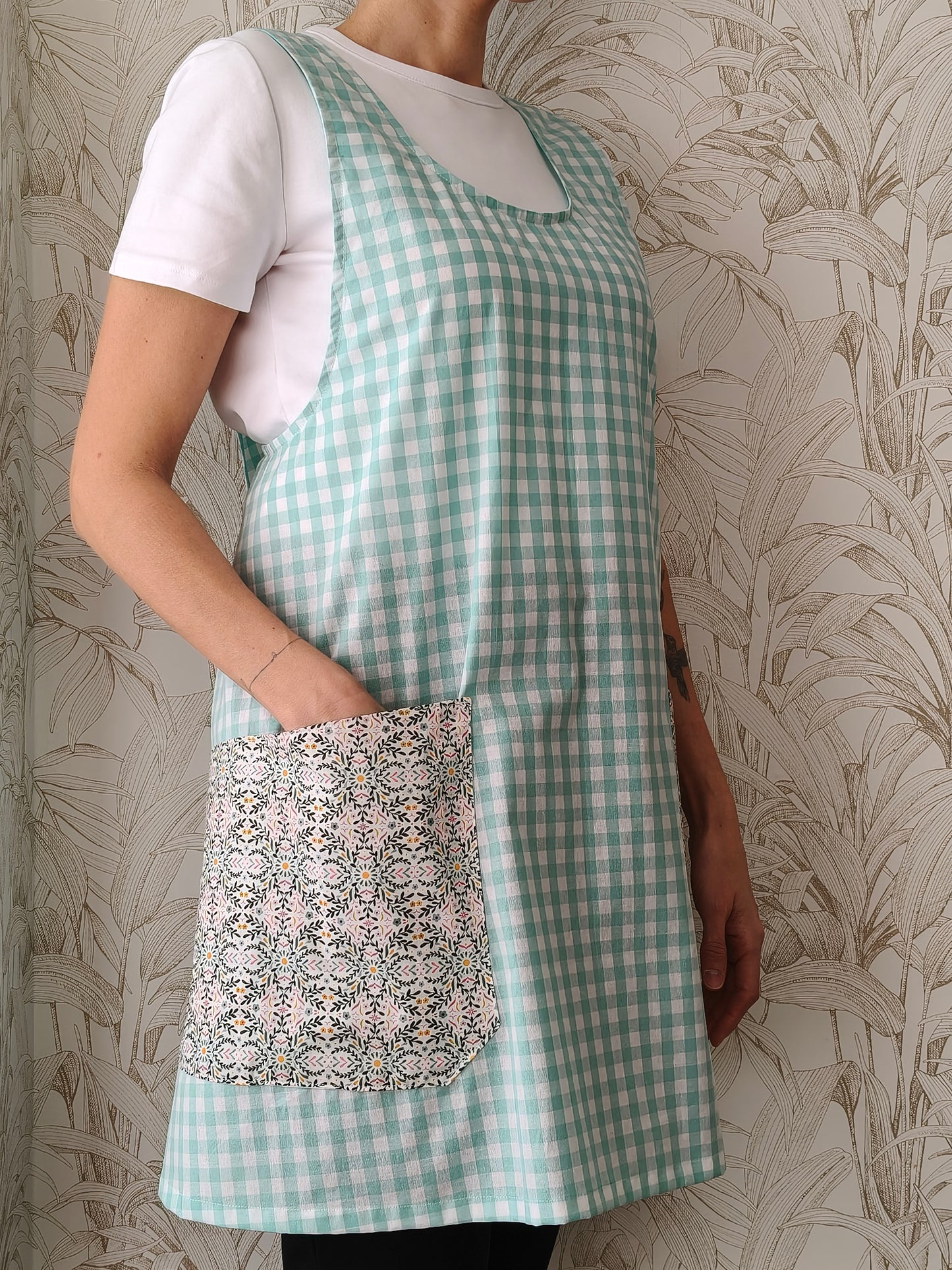 Delantal japones maestra Vichy menta bolsillo extragrande
